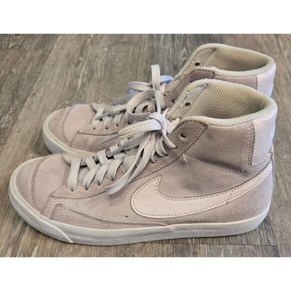 Nike High Top Sneakers Suede Classic Retro Basketball‎ Style Casual Shoes sz 5.5 - Picture 4 of 8